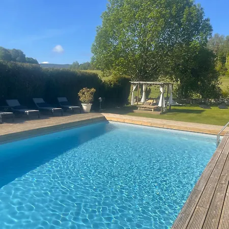 Les Gentianes Hébergement de vacances Chaudes-Aigues