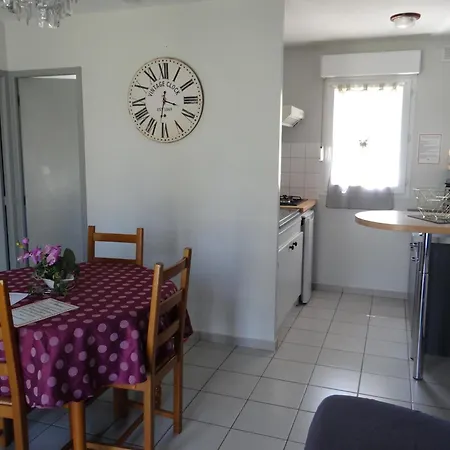 펜션 Maison De Plein Pied Au Coeur De La Nature 쇼드-재그